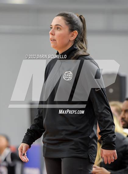 Thumbnail 1 in La Jolla Country Day vs. Long Island Lutheran (NIKE Tournament of Champions)  photogallery.
