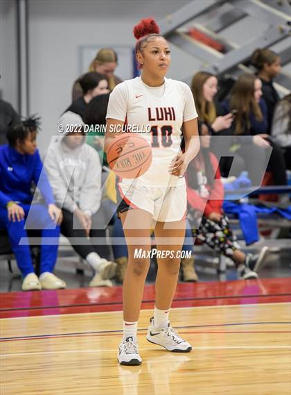 Thumbnail 2 in La Jolla Country Day vs. Long Island Lutheran (NIKE Tournament of Champions)  photogallery.