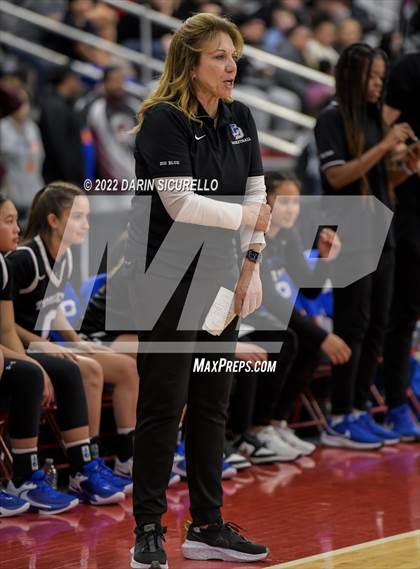 Thumbnail 2 in La Jolla Country Day vs. Long Island Lutheran (NIKE Tournament of Champions)  photogallery.