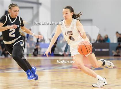 Thumbnail 1 in La Jolla Country Day vs. Long Island Lutheran (NIKE Tournament of Champions)  photogallery.