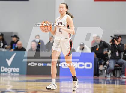 Thumbnail 2 in La Jolla Country Day vs. Long Island Lutheran (NIKE Tournament of Champions)  photogallery.