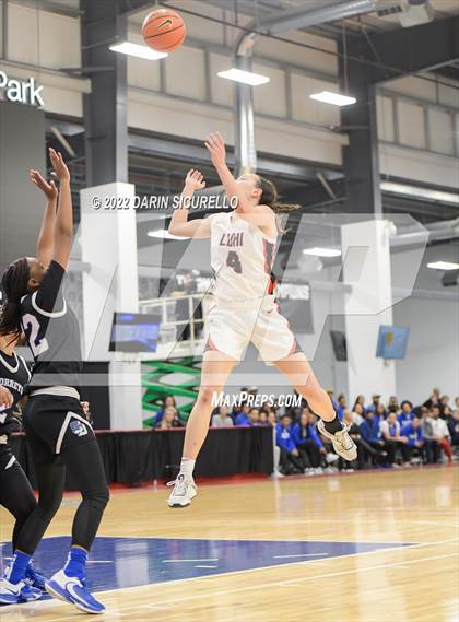 Thumbnail 3 in La Jolla Country Day vs. Long Island Lutheran (NIKE Tournament of Champions)  photogallery.