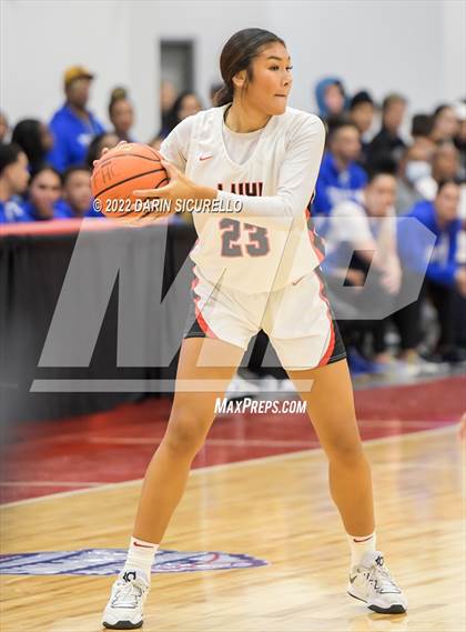 Thumbnail 3 in La Jolla Country Day vs. Long Island Lutheran (NIKE Tournament of Champions)  photogallery.