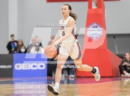 Thumbnail 3 in La Jolla Country Day vs. Long Island Lutheran (NIKE Tournament of Champions)  photogallery.