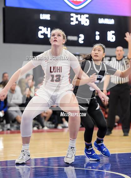 Thumbnail 1 in La Jolla Country Day vs. Long Island Lutheran (NIKE Tournament of Champions)  photogallery.