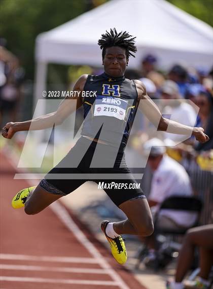 Thumbnail 2 in Class 5 Triple Jump (MSHSAA State Championship) photogallery.