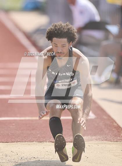 Thumbnail 1 in Class 5 Triple Jump (MSHSAA State Championship) photogallery.