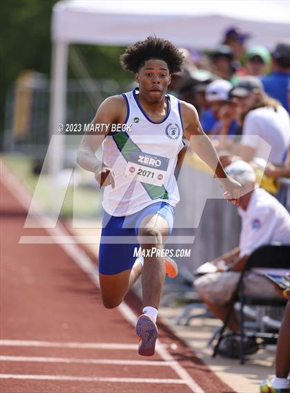 Thumbnail 2 in Class 5 Triple Jump (MSHSAA State Championship) photogallery.