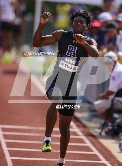 Thumbnail 3 in Class 5 Triple Jump (MSHSAA State Championship) photogallery.