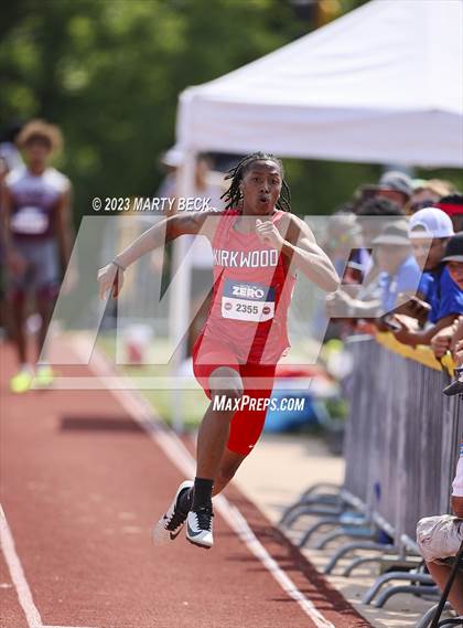 Thumbnail 1 in Class 5 Triple Jump (MSHSAA State Championship) photogallery.