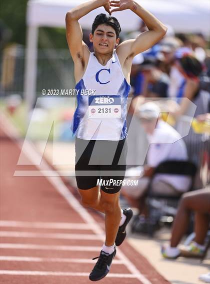 Thumbnail 2 in Class 5 Triple Jump (MSHSAA State Championship) photogallery.