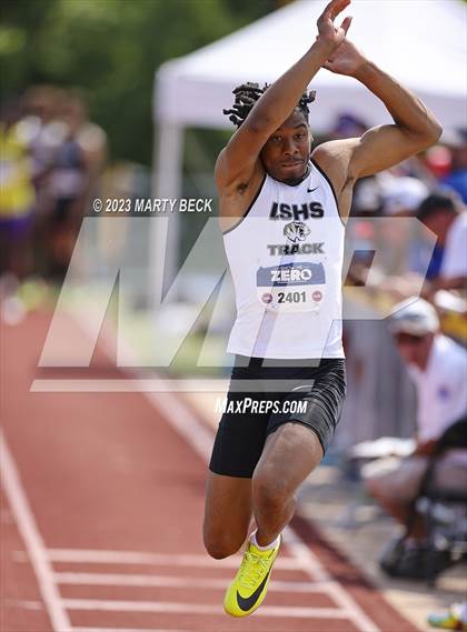 Thumbnail 3 in Class 5 Triple Jump (MSHSAA State Championship) photogallery.