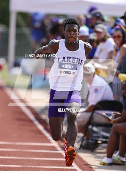 Thumbnail 2 in Class 5 Triple Jump (MSHSAA State Championship) photogallery.
