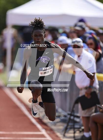 Thumbnail 2 in Class 5 Triple Jump (MSHSAA State Championship) photogallery.
