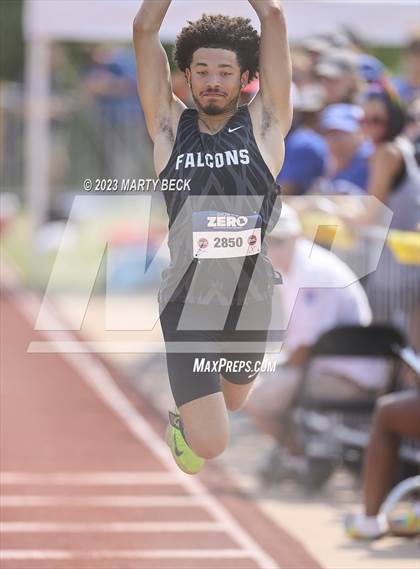 Thumbnail 1 in Class 5 Triple Jump (MSHSAA State Championship) photogallery.