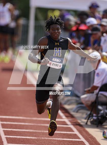 Thumbnail 3 in Class 5 Triple Jump (MSHSAA State Championship) photogallery.