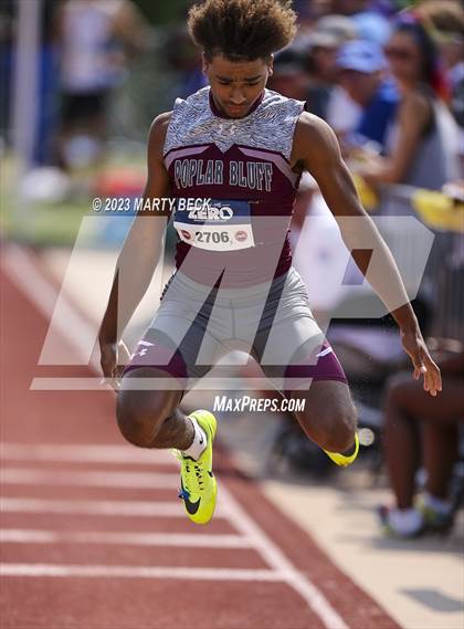 Thumbnail 2 in Class 5 Triple Jump (MSHSAA State Championship) photogallery.