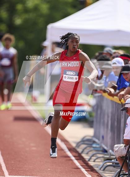 Thumbnail 2 in Class 5 Triple Jump (MSHSAA State Championship) photogallery.