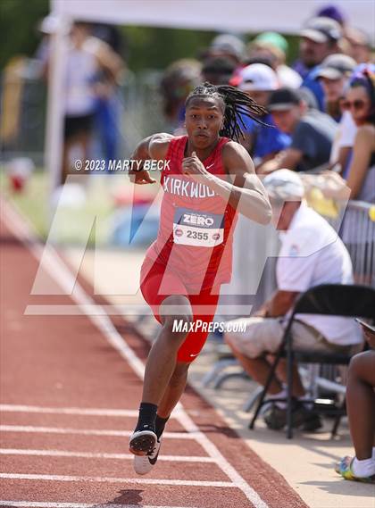 Thumbnail 3 in Class 5 Triple Jump (MSHSAA State Championship) photogallery.