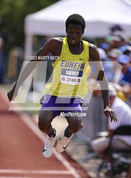 Thumbnail 3 in Class 5 Triple Jump (MSHSAA State Championship) photogallery.