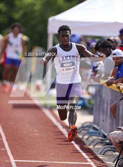 Thumbnail 2 in Class 5 Triple Jump (MSHSAA State Championship) photogallery.