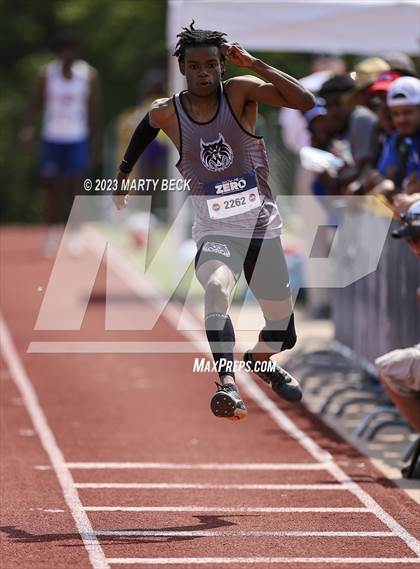 Thumbnail 2 in Class 5 Triple Jump (MSHSAA State Championship) photogallery.