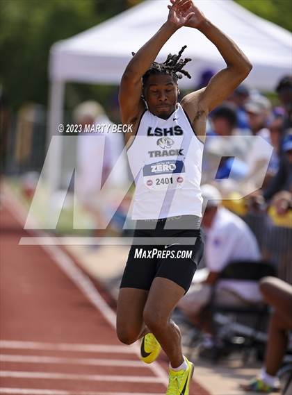 Thumbnail 2 in Class 5 Triple Jump (MSHSAA State Championship) photogallery.