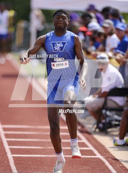 Thumbnail 2 in Class 5 Triple Jump (MSHSAA State Championship) photogallery.