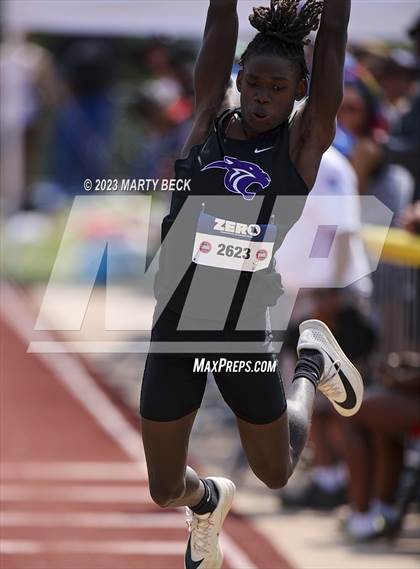 Thumbnail 3 in Class 5 Triple Jump (MSHSAA State Championship) photogallery.