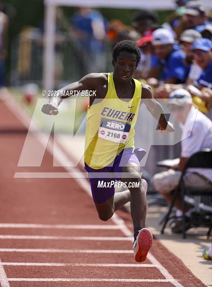 Thumbnail 2 in Class 5 Triple Jump (MSHSAA State Championship) photogallery.