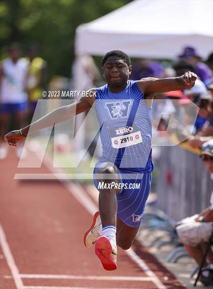 Thumbnail 2 in Class 5 Triple Jump (MSHSAA State Championship) photogallery.