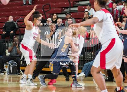 Thumbnail 1 in Oak Ridge vs McClatchy (CIF Division I Girls Regional Championship) photogallery.