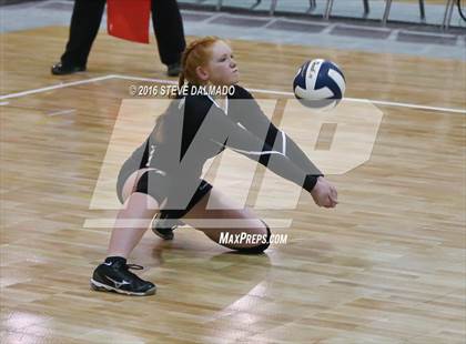 Thumbnail 3 in South Terrebonne vs Academy of Our Lady (LHSAA Division II Quarterfinal Playoff) photogallery.