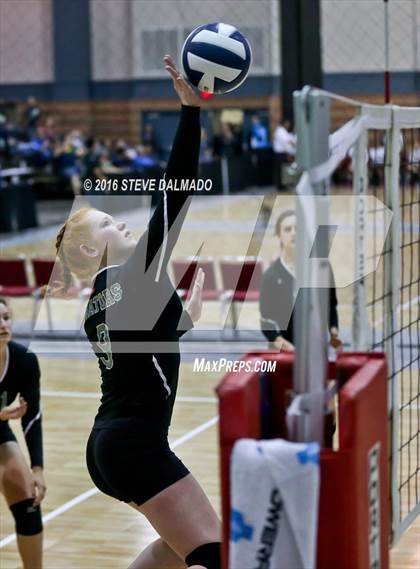 Thumbnail 2 in South Terrebonne vs Academy of Our Lady (LHSAA Division II Quarterfinal Playoff) photogallery.