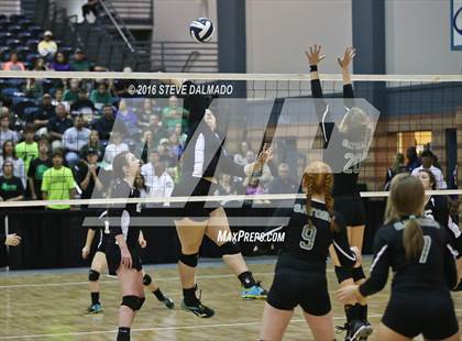 Thumbnail 1 in South Terrebonne vs Academy of Our Lady (LHSAA Division II Quarterfinal Playoff) photogallery.