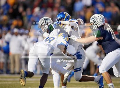 Thumbnail 2 in Oscar Smith vs. South County (VHSL Class 6 Final) photogallery.
