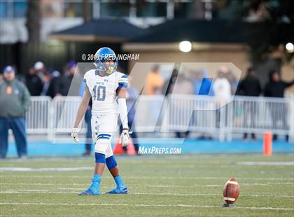 Thumbnail 2 in Oscar Smith vs. South County (VHSL Class 6 Final) photogallery.