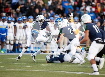 Thumbnail 1 in Oscar Smith vs. South County (VHSL Class 6 Final) photogallery.