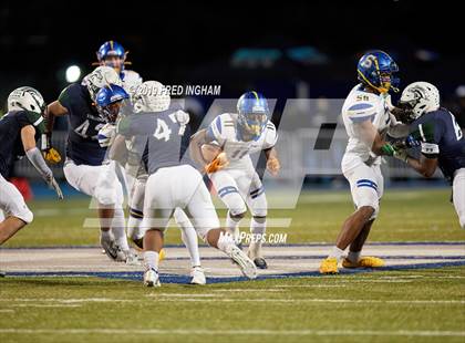 Thumbnail 1 in Oscar Smith vs. South County (VHSL Class 6 Final) photogallery.