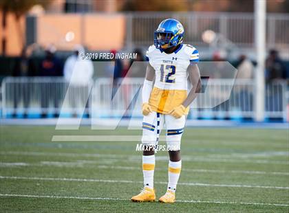Thumbnail 2 in Oscar Smith vs. South County (VHSL Class 6 Final) photogallery.