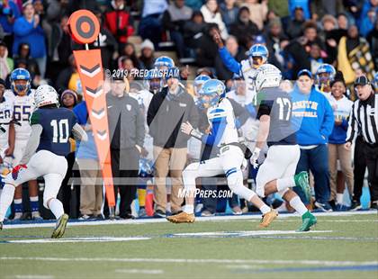 Thumbnail 2 in Oscar Smith vs. South County (VHSL Class 6 Final) photogallery.