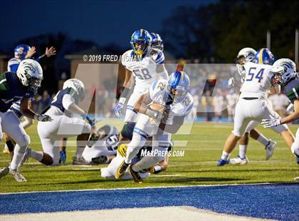Thumbnail 2 in Oscar Smith vs. South County (VHSL Class 6 Final) photogallery.
