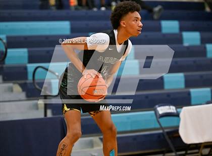 Thumbnail 2 in Norcross vs Auburn (State Championship Invitational) photogallery.