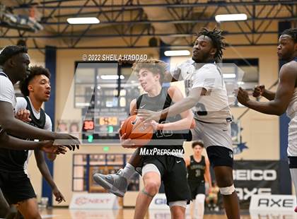 Thumbnail 2 in Norcross vs Auburn (State Championship Invitational) photogallery.