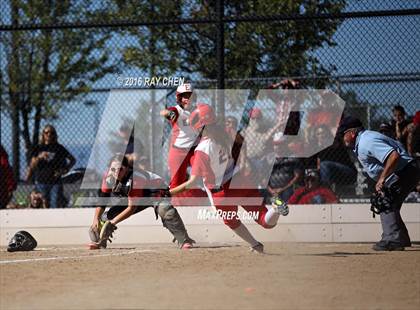 Thumbnail 2 in Eaton vs. Rocky Ford (CHSAA 3A Semifinal) photogallery.