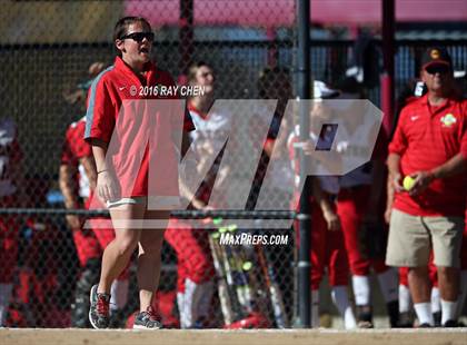 Thumbnail 2 in Eaton vs. Rocky Ford (CHSAA 3A Semifinal) photogallery.