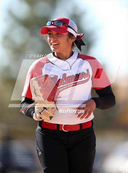 Thumbnail 2 in Eaton vs. Rocky Ford (CHSAA 3A Semifinal) photogallery.