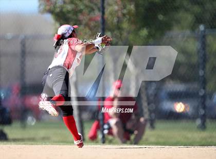Thumbnail 1 in Eaton vs. Rocky Ford (CHSAA 3A Semifinal) photogallery.