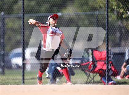 Thumbnail 2 in Eaton vs. Rocky Ford (CHSAA 3A Semifinal) photogallery.