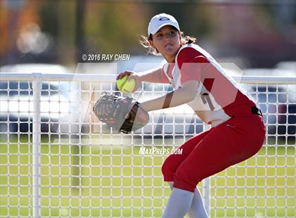 Thumbnail 3 in Eaton vs. Rocky Ford (CHSAA 3A Semifinal) photogallery.